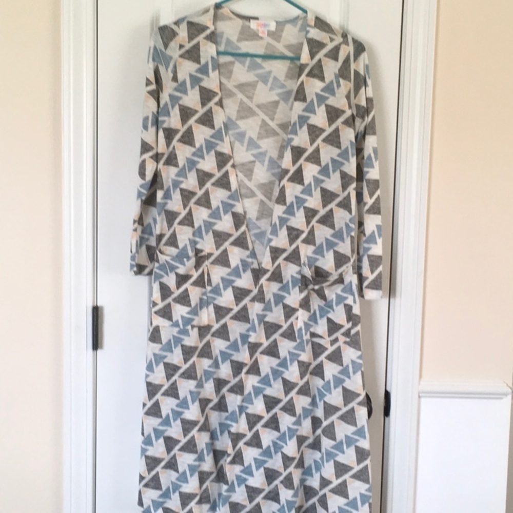 🎉 SALE Lularoe Sarah Long Cardigan Size XS